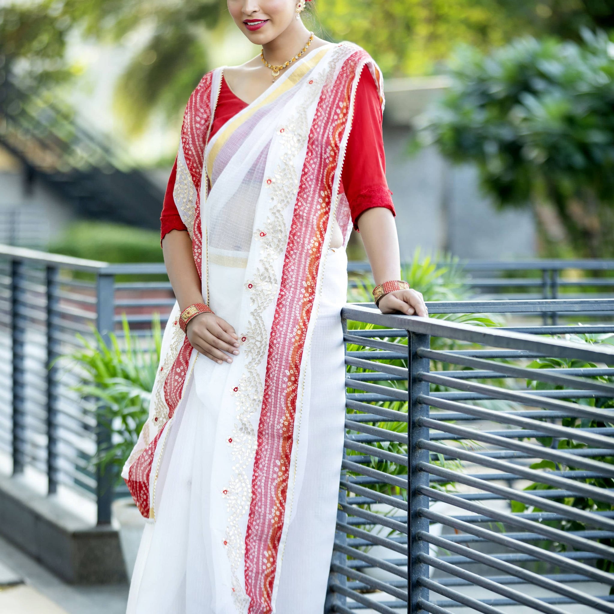 Badhani Border White Saree