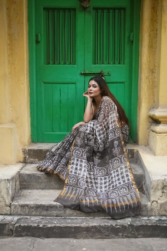 Natural dyed Dabu sarees - Malhar - Kajal