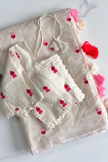 Super Hot In Demanding Exclusive Heart with stich blouse